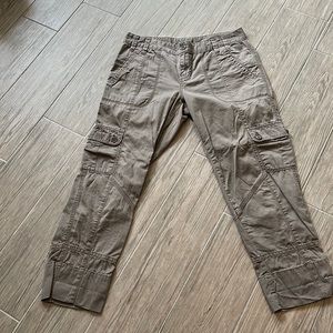 Calvin Klein Cargo Capri Pants